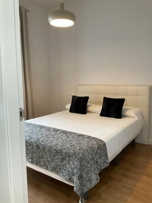 Apt Centrico, A Pie De Calle. Sevilla Buitenkant foto