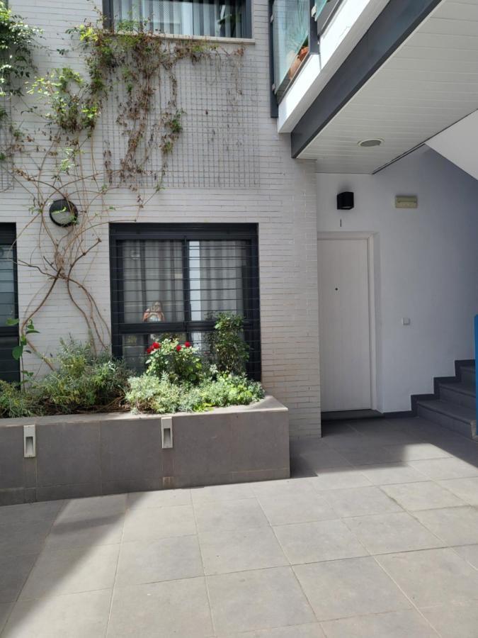 Apt Centrico, A Pie De Calle. Sevilla Buitenkant foto